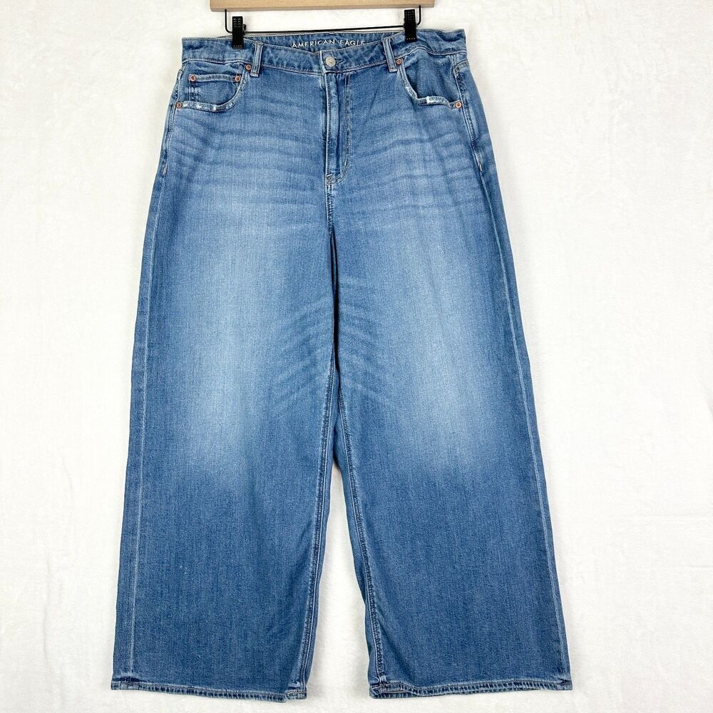 American Eagle Outfitters Wide Leg Light Blue Jeans